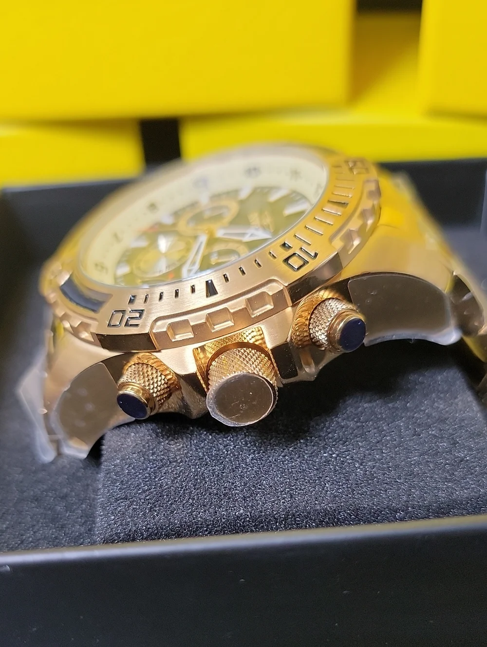 NEW 🐚 Invicta Pro Diver SCUBA Men's Watch w/ Abalone Dial - 51mm. Gold 49854